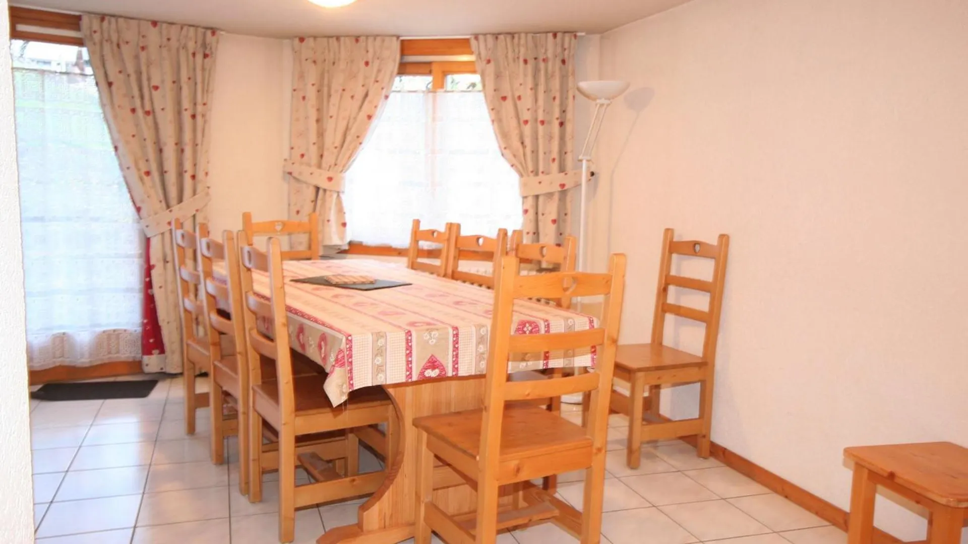 Chatel: Appt 4 Pieces, 3 Ch, 2 Sdb, Wi-Fi, Animaux Admis, Parking - Fr-1-676-129 0*, Chatel